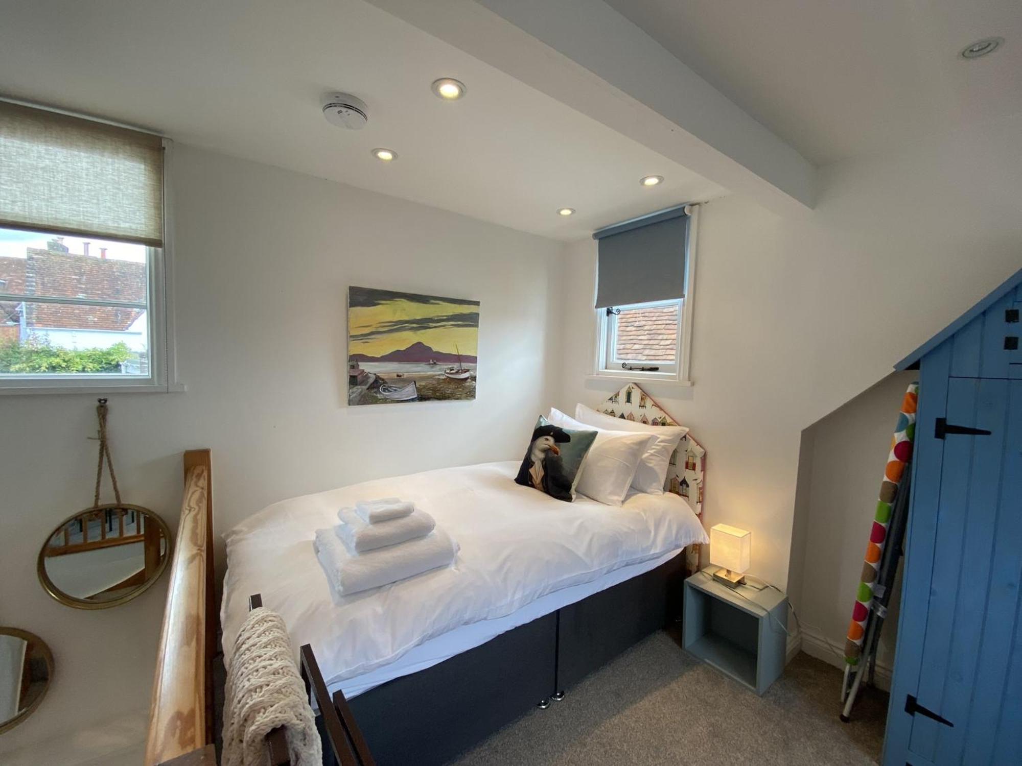 Stylish Cottage With Quay And River View Lymington Buitenkant foto
